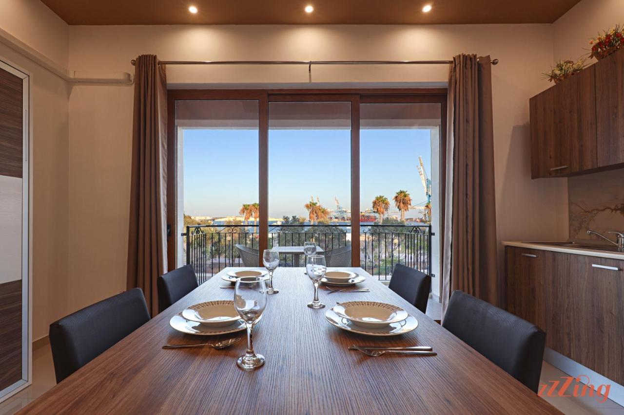 Luxurious Duplex Seafront Apt W Amazing Sea Views Бирзеббуджа Экстерьер фото