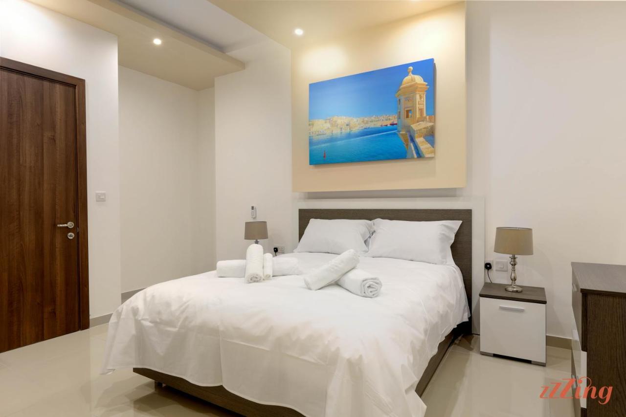 Luxurious Duplex Seafront Apt W Amazing Sea Views Бирзеббуджа Экстерьер фото